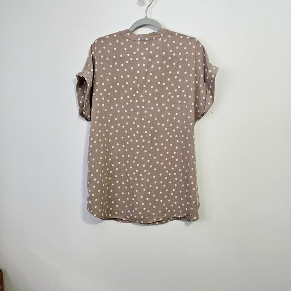 GUC Rachel Roy Short sleeve Polka Dot top in Size Large - Picture 2 of 3